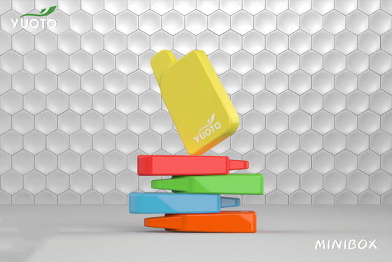 Batería 450mAh de la nicotina el 2% del jugo 2.0ml del sabor de Mini Box Vape Disposable 15 de los soplos del producto 700 de Yuoto TPD